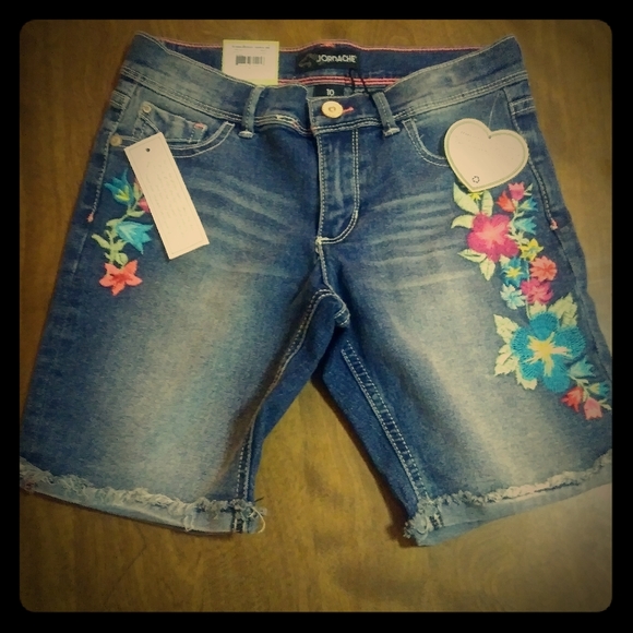 Jr. Shorts - Picture 1 of 1